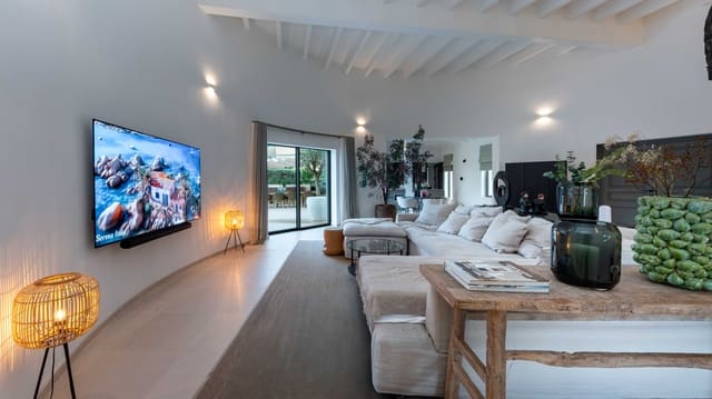Chalet de 5 habitaciones en Santa Ponsa, Calvià en venta con piscina garaje - 3.690.000 € (Ref: 9384811)