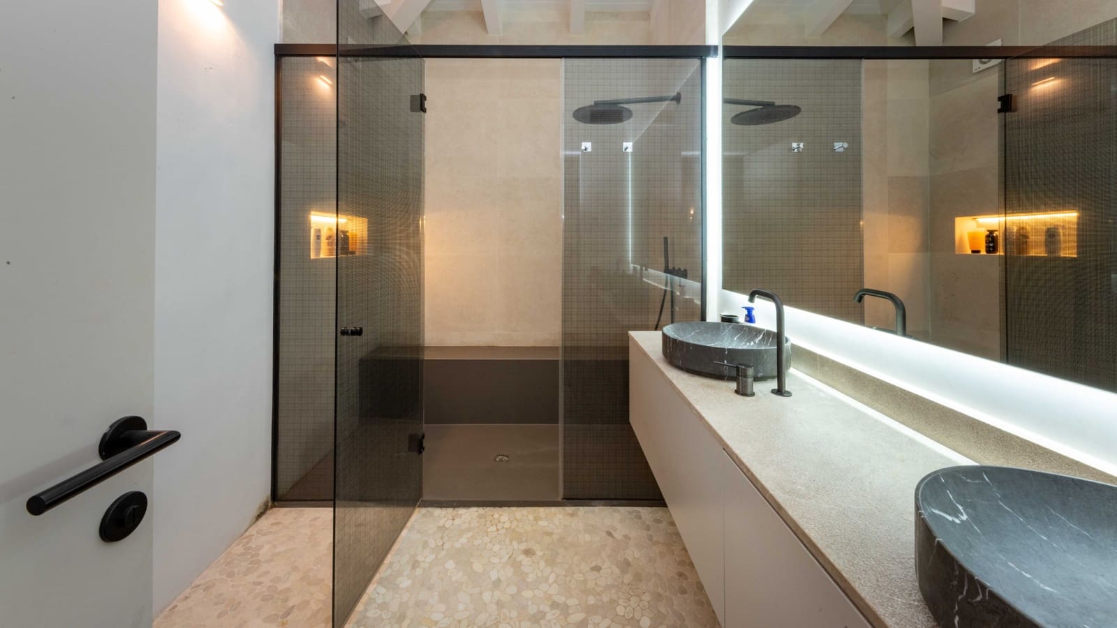 Chalet de 5 habitaciones en Santa Ponsa en venta con piscina garaje - 3.690.000 € (Ref: 9384811)