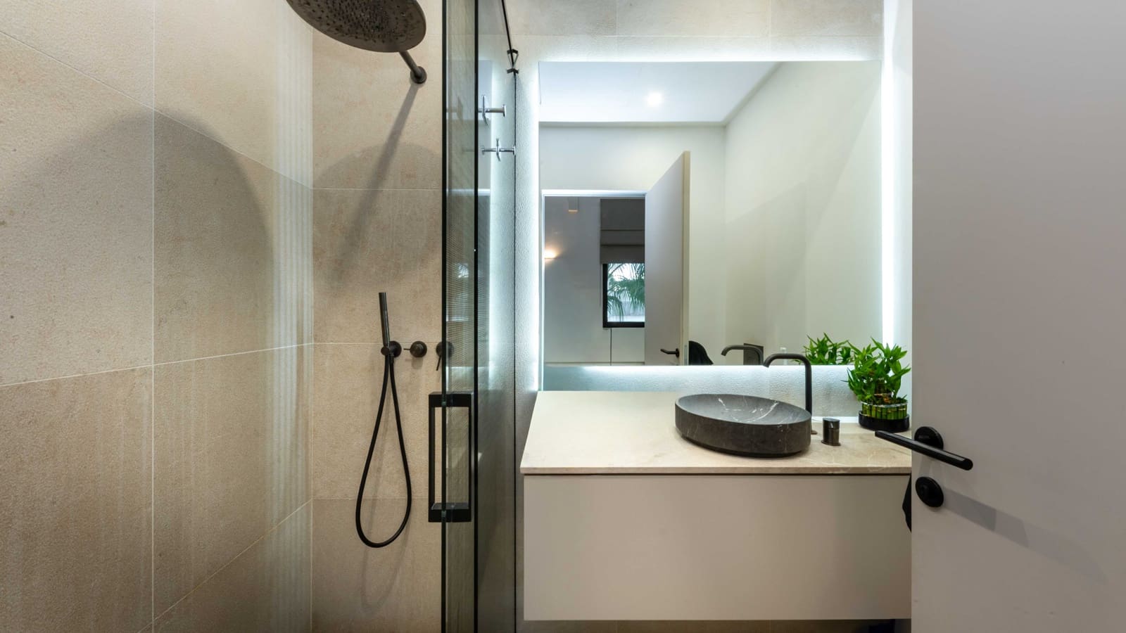 Chalet de 5 habitaciones en Santa Ponsa en venta con piscina garaje - 3.690.000 € (Ref: 9384811)