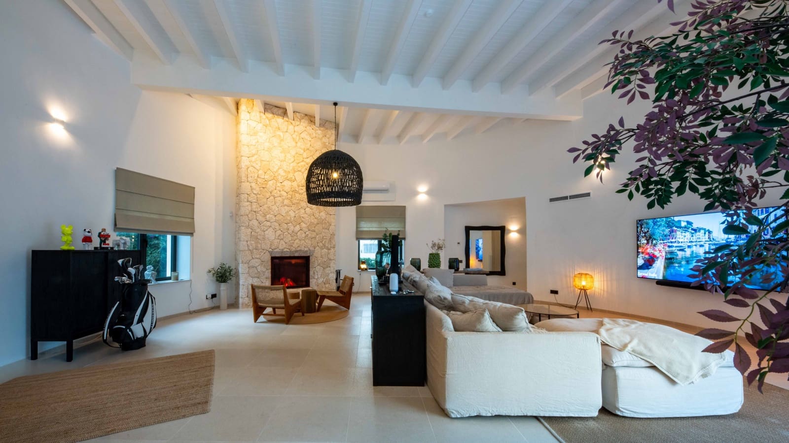 Chalet de 5 habitaciones en Santa Ponsa en venta con piscina garaje - 3.690.000 € (Ref: 9384811)