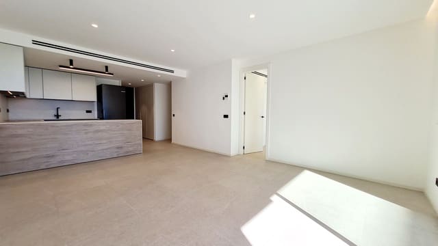 2 soverom Leilighet til leie i San Agustín / Sant Agustí, Palma de Mallorca med garasje - € 2 900 (Ref: 9384812)