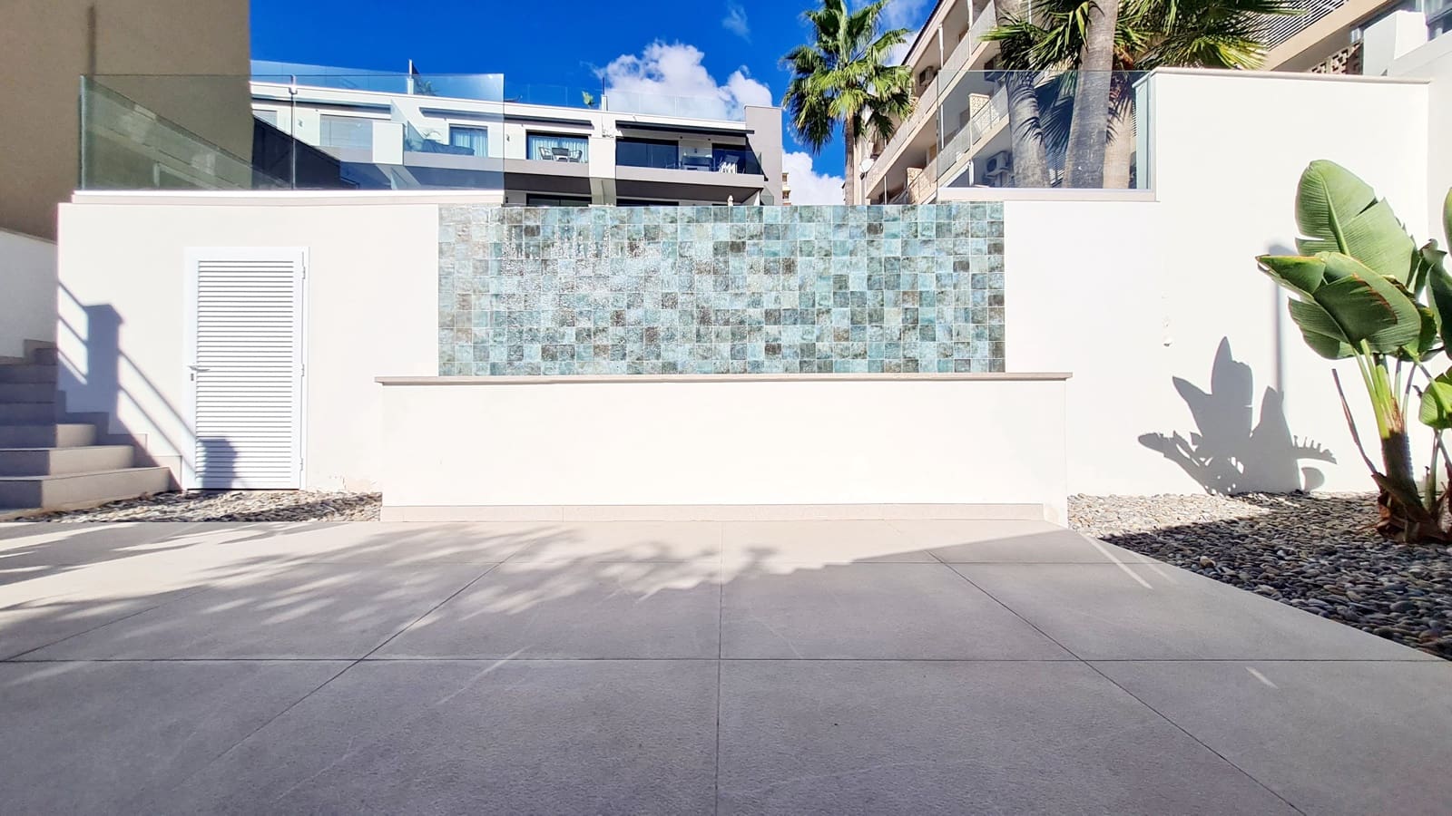 2 soverom Leilighet til leie i Palma de Mallorca med garasje - € 2 900 (Ref: 9384812)