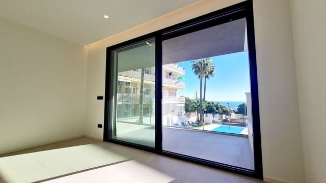 2 soverom Leilighet til leie i San Agustín / Sant Agustí, Palma de Mallorca med garasje - € 2 900 (Ref: 9384812)