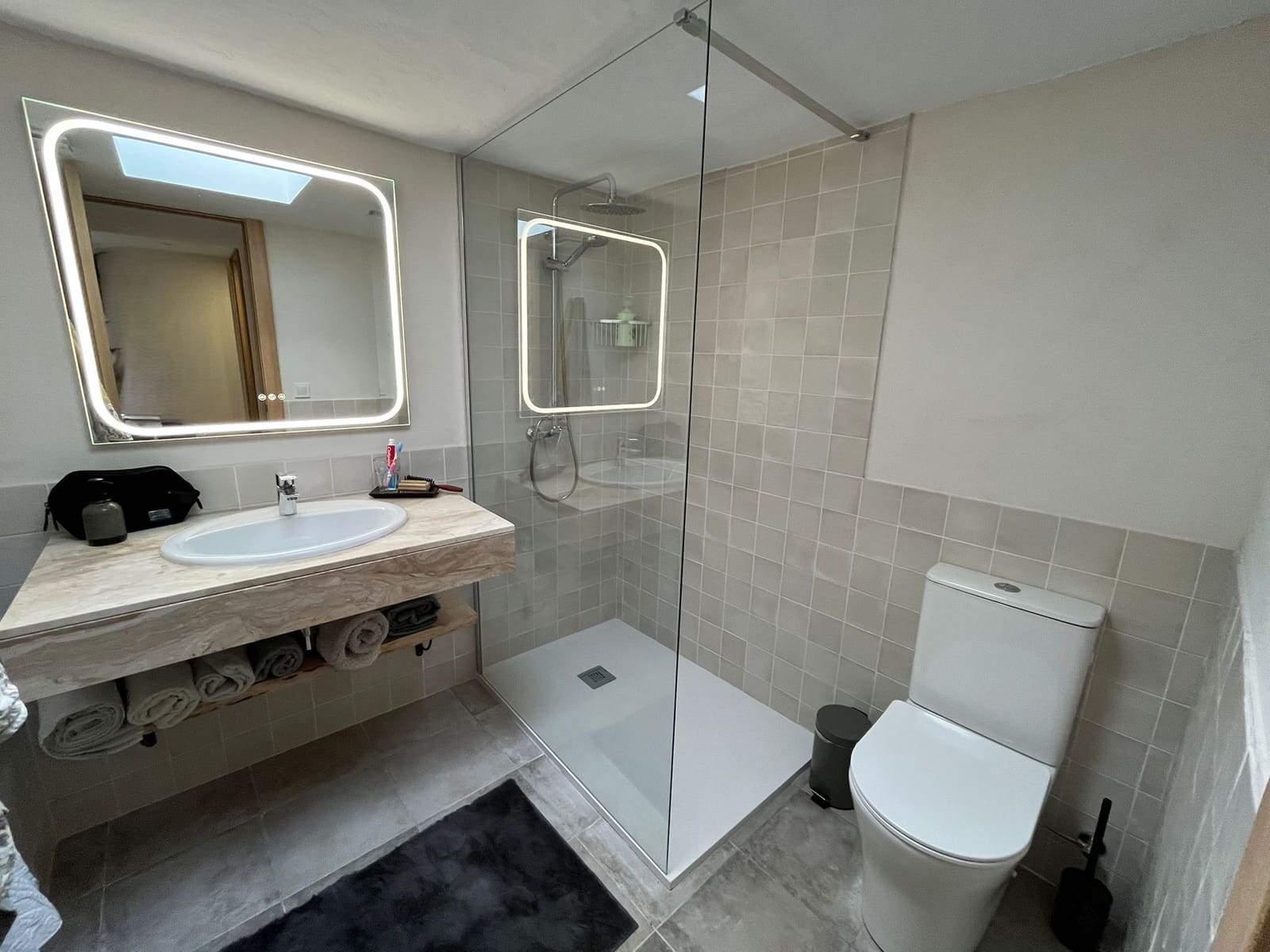 3 soveværelse Villa til leje i Ariany med swimmingpool garage - € 3.000 (Ref: 9386694)