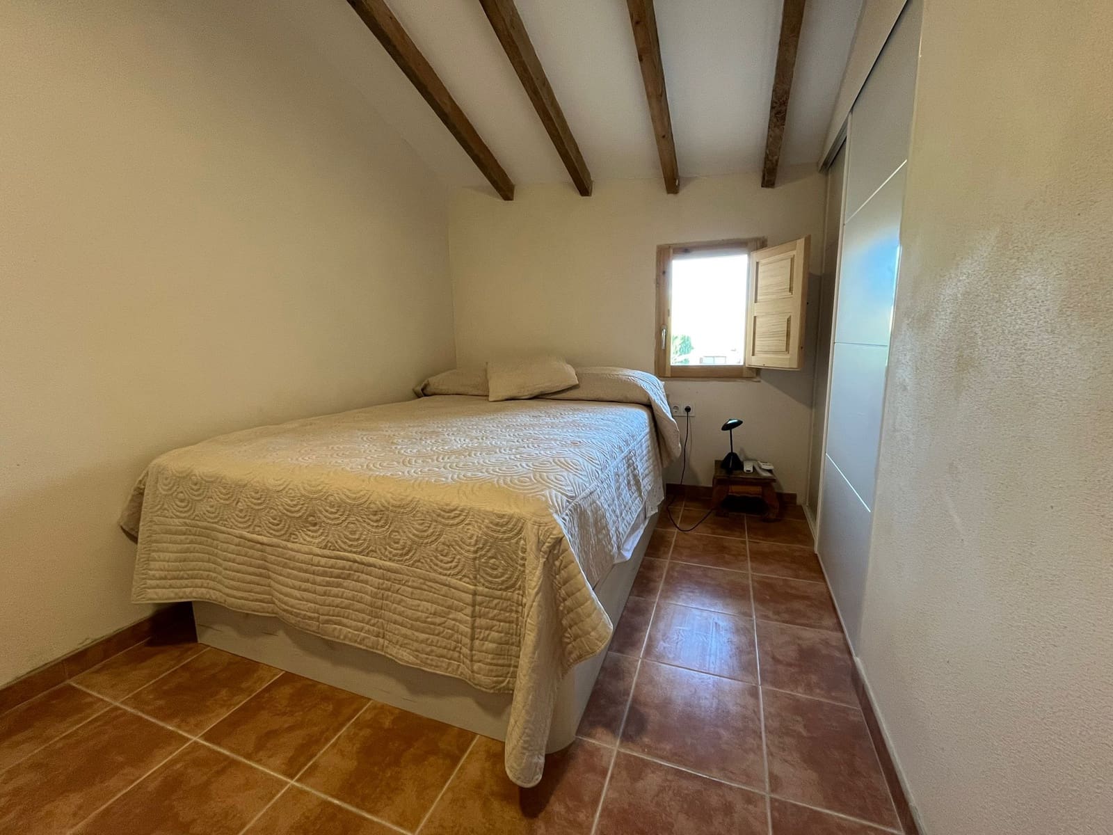 3 soveværelse Villa til leje i Ariany med swimmingpool garage - € 3.000 (Ref: 9386694)