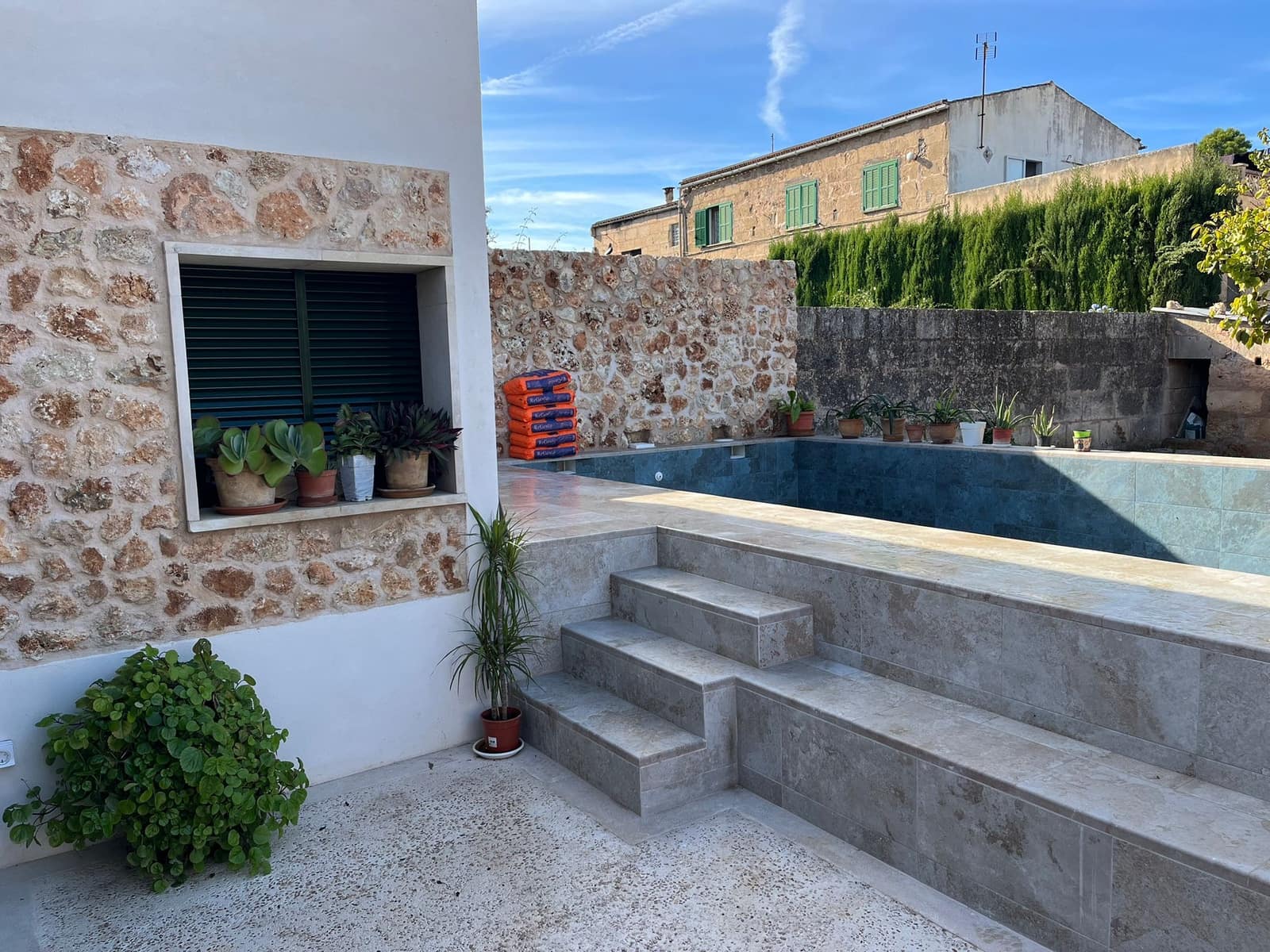 3 soveværelse Villa til leje i Ariany med swimmingpool garage - € 3.000 (Ref: 9386694)