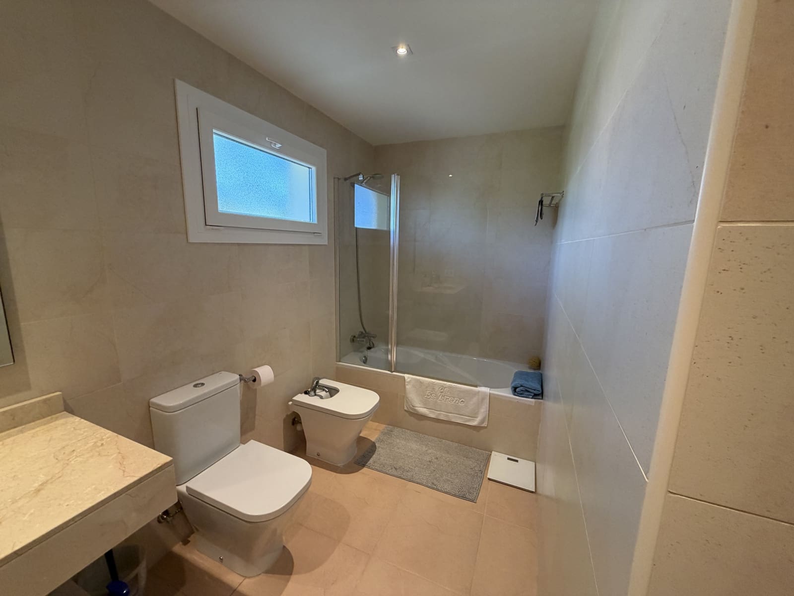 2 bedroom Penthouse for sale in Sa Rapita / La Rapita with garage - € 480,000 (Ref: 9389926)