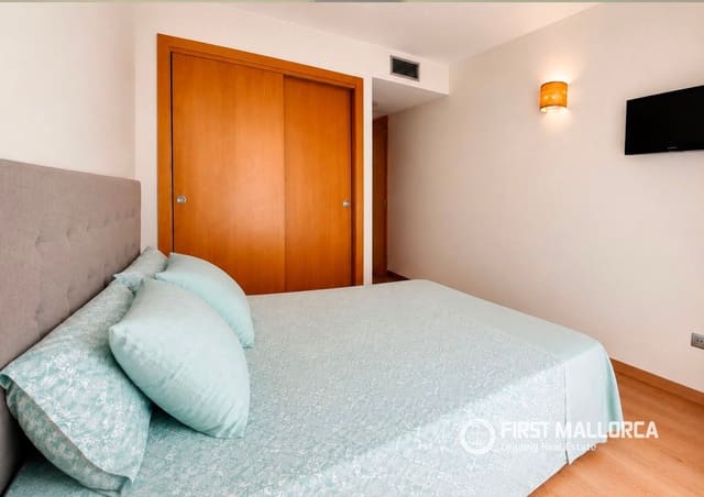 2 slaapkamer Appartement te huur in Estadi Balear, Palma de Mallorca met zwembad garage - € 2.000 (Ref: 9395280)