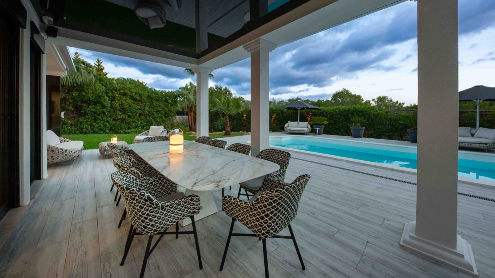 4 bedroom Villa for rent in Santa Ponsa with pool garage - € 10,350 (Ref: 9395281)