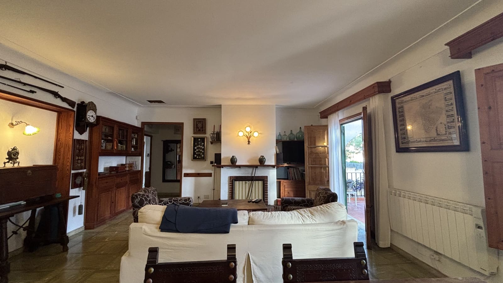 4 bedroom Villa for sale in Costa de la Calma with garage - € 1,200,000 (Ref: 9397823)