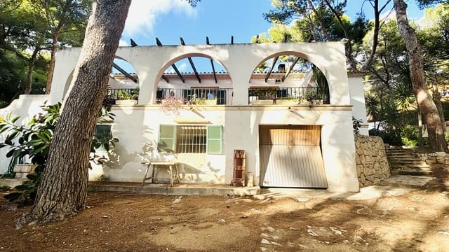 4 soveværelse Villa til salg i Costa de la Calma, Calvià med garage - € 1.200.000 (Ref: 9397823)
