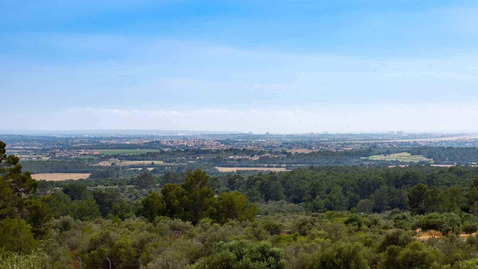 5 slaapkamer Villa te koop in Puntiro met zwembad garage - € 4.100.000 (Ref: 9397825)