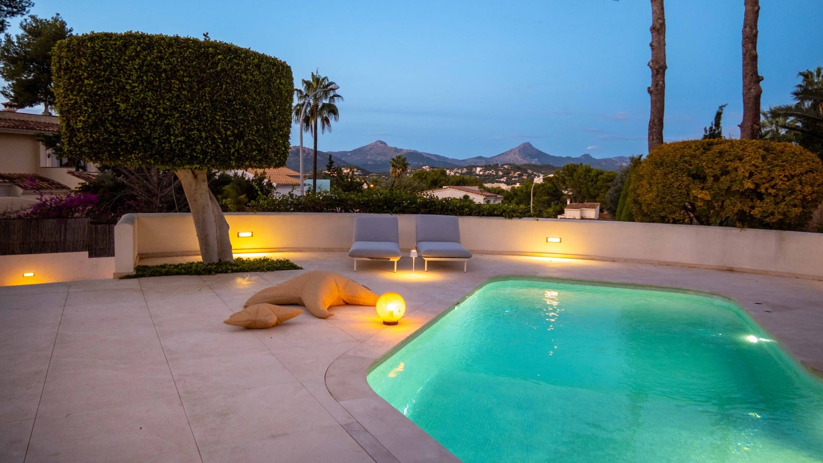 4 Zimmer Villa zu verkaufen in Santa Ponsa mit Pool Garage - 4.200.000 € (Ref: 9400127)