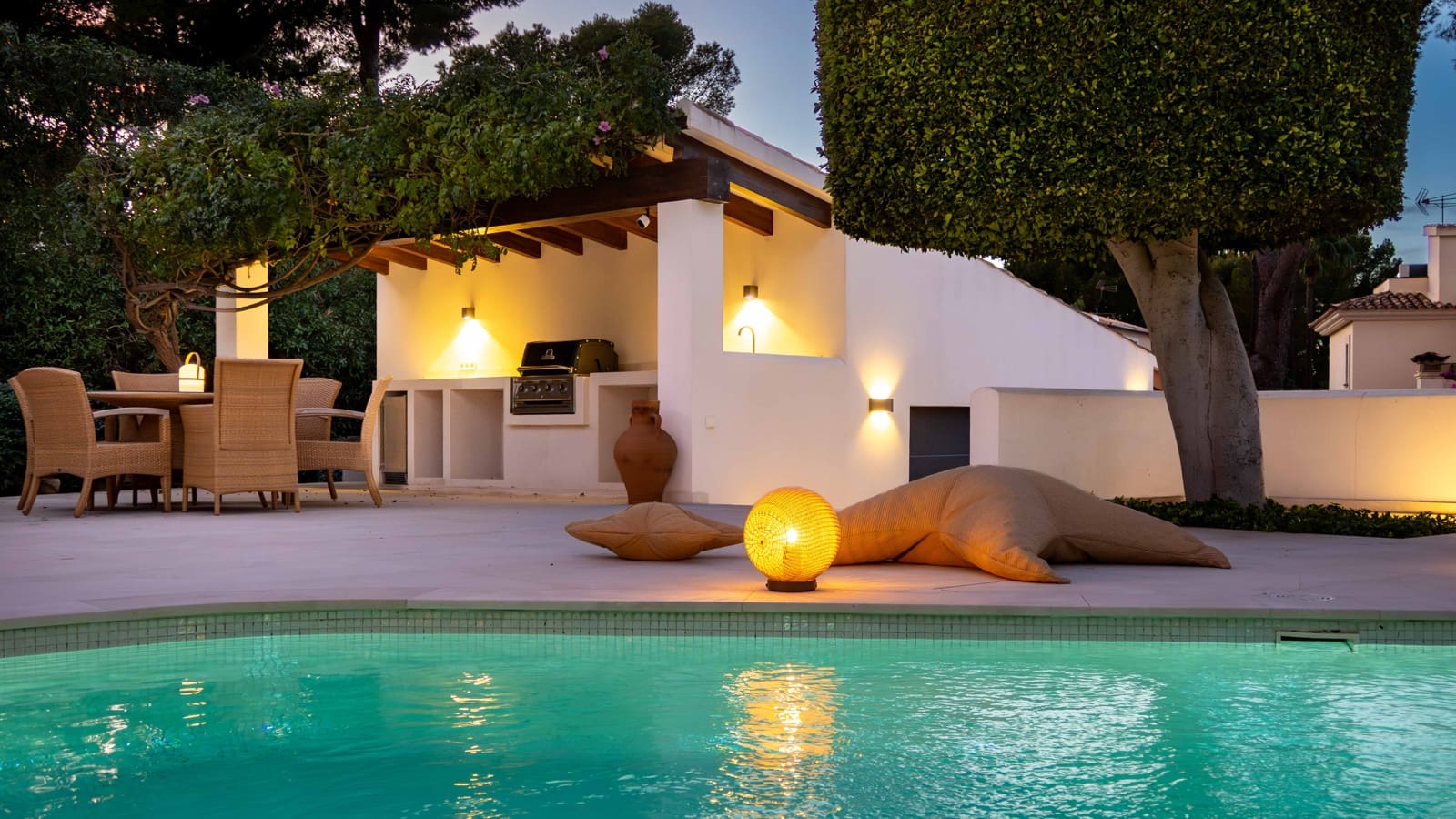 4 Zimmer Villa zu verkaufen in Santa Ponsa mit Pool Garage - 4.200.000 € (Ref: 9400127)