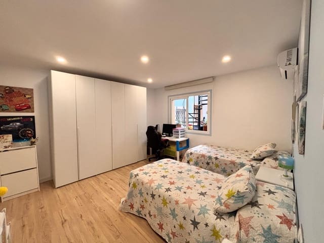 3 bedroom Apartment for rent in San Agustín / Sant Agustí, Palma de Mallorca - € 2,500 (Ref: 9402547)