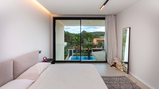 3 bedroom Villa for sale in El Toro / Port Adriano, Calvià with pool garage - € 2,190,000 (Ref: 9402549)