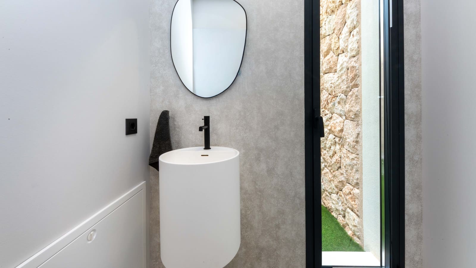 3 sovrum Villa till salu i El Toro / Port Adriano med pool garage - 2 190 000 € (Ref: 9402549)