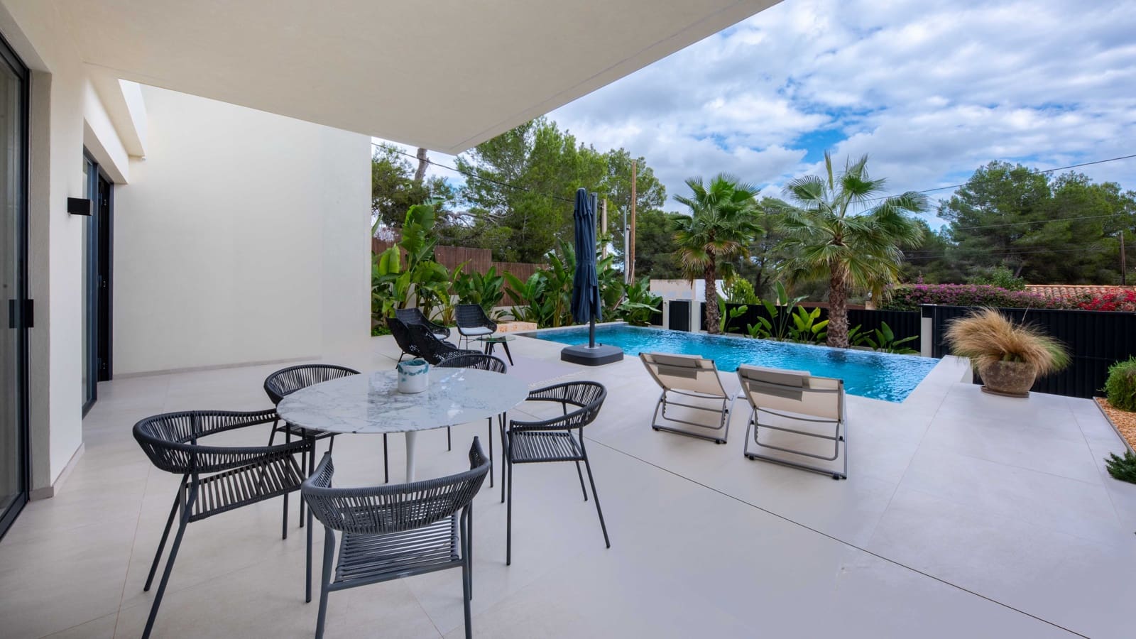 3 sovrum Villa till salu i El Toro / Port Adriano med pool garage - 2 190 000 € (Ref: 9402549)