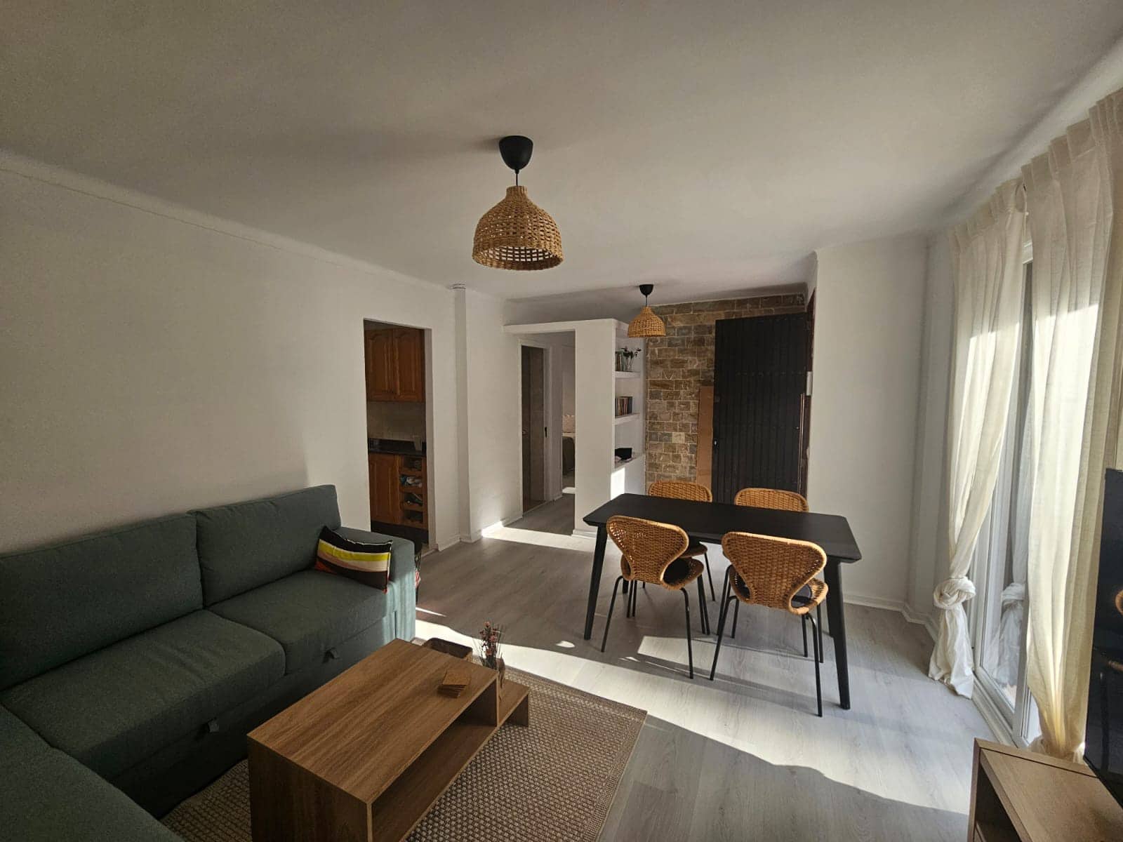 2 sovrum Villa att hyra i Cala San Vicente / Cala Sant Vicenc med garage - 2 200 € (Ref: 9405873)