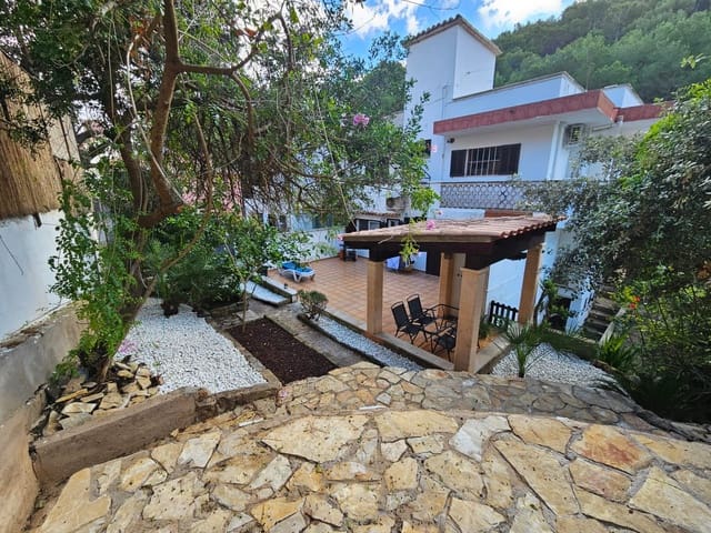 2 sovrum Villa att hyra i Cala San Vicente / Cala Sant Vicenç, Pollensa / Pollença med garage - 2 200 € (Ref: 9405873)