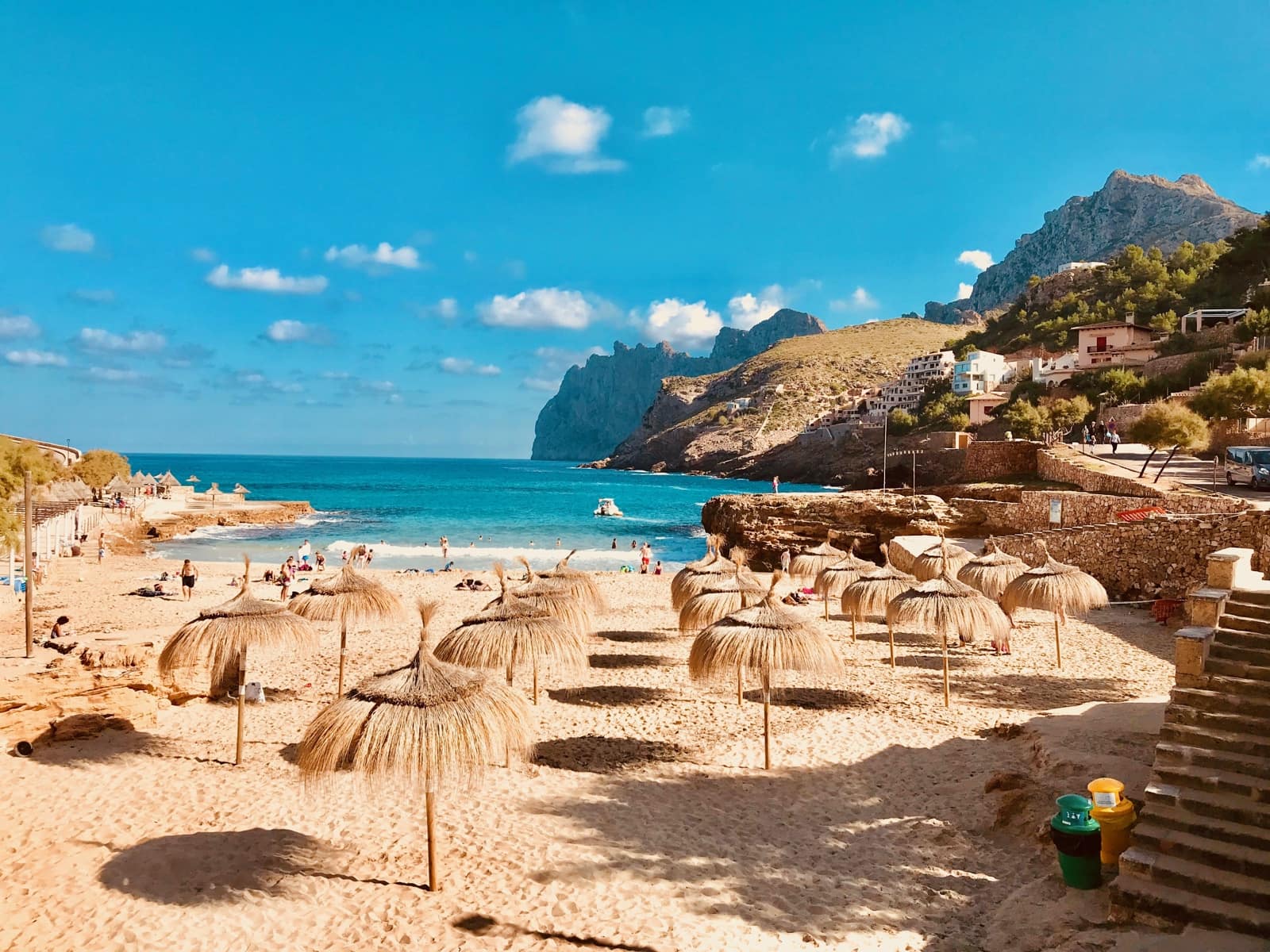 2 sovrum Villa att hyra i Cala San Vicente / Cala Sant Vicenc med garage - 2 200 € (Ref: 9405873)