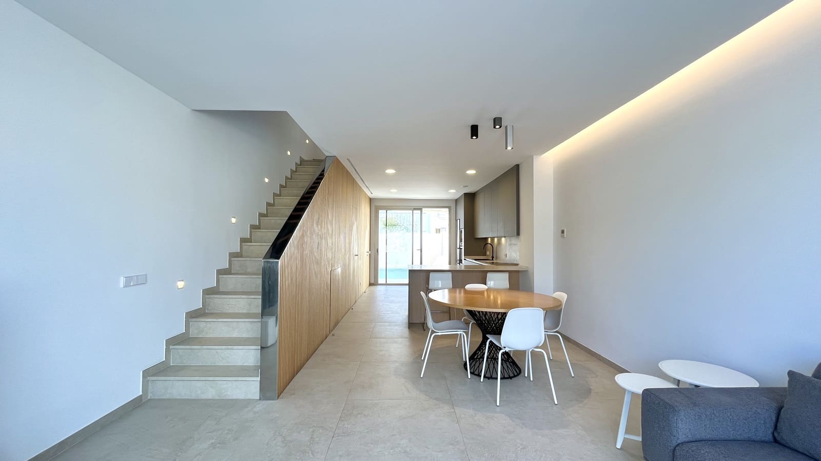 2 soveværelse Semi-Rækkehus til leje i Son Serra de Marina med swimmingpool - € 2.300 (Ref: 9410218)