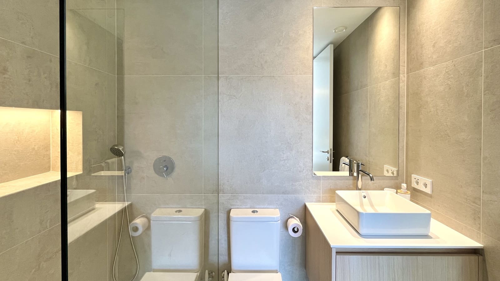 2 soveværelse Semi-Rækkehus til leje i Son Serra de Marina med swimmingpool - € 2.300 (Ref: 9410218)