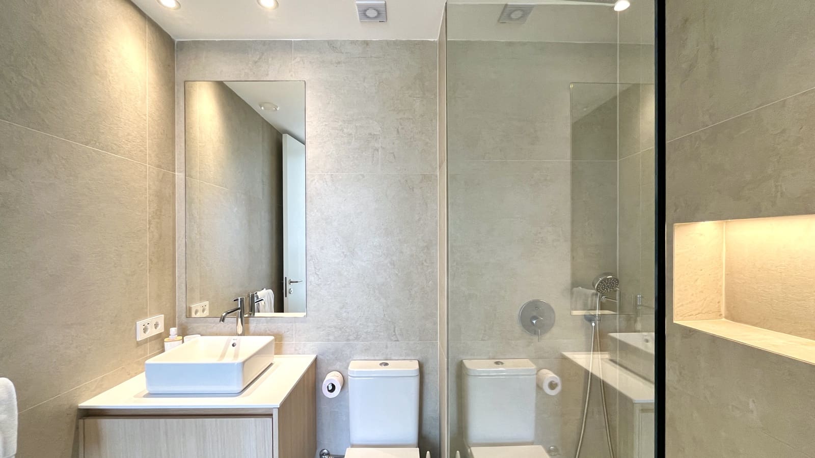 2 soveværelse Semi-Rækkehus til leje i Son Serra de Marina med swimmingpool - € 2.300 (Ref: 9410218)