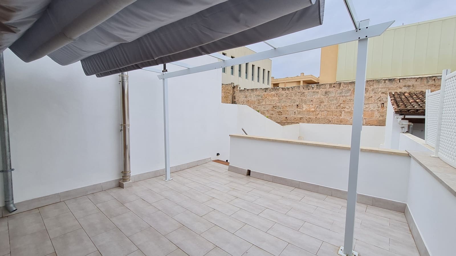 2 bedroom Townhouse for sale in Porreres with garage - € 535,000 (Ref: 9410219)