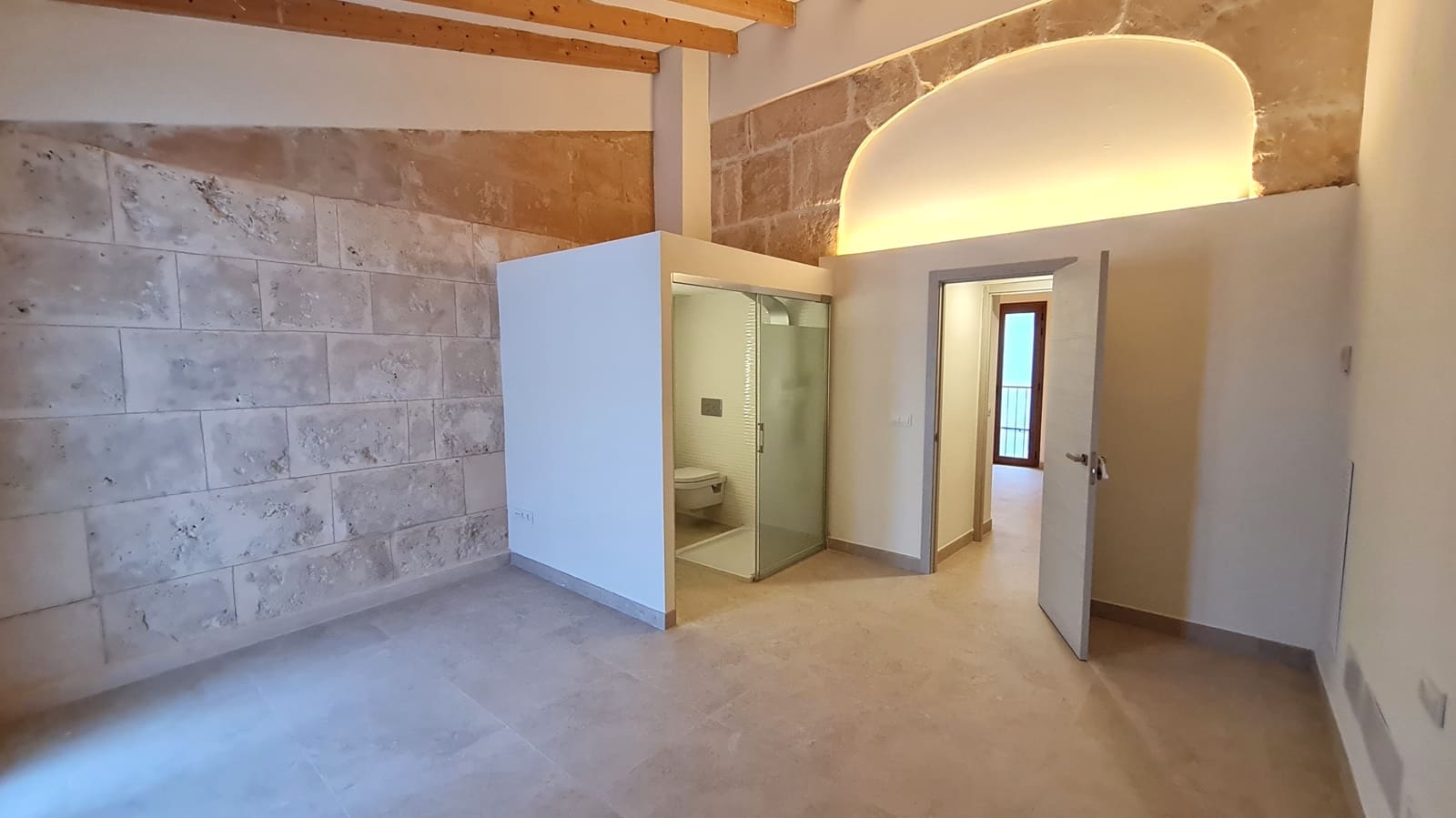 2 bedroom Townhouse for sale in Porreres with garage - € 535,000 (Ref: 9410219)