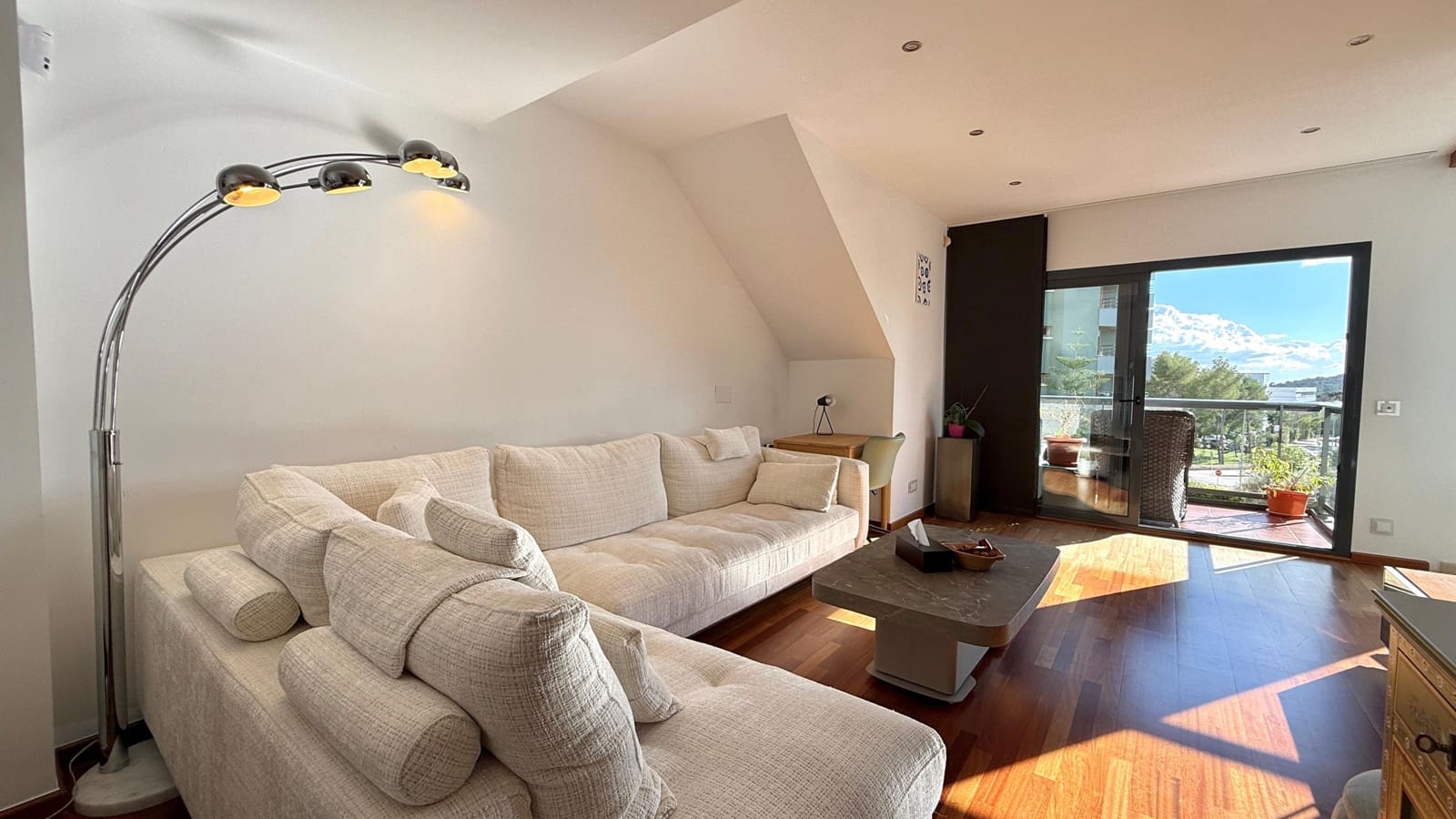 3 sypialnia Penthouse na sprzedaż w Palma de Mallorca z garażem - 1 180 000 € (Ref: 9413088)