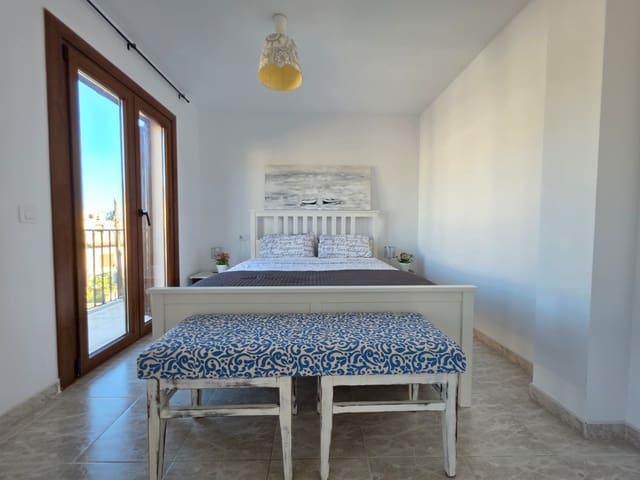 3 sypialnia Willa do wynajęcia w Santa Eugènia z garażem - 2 000 € (Ref: 9413089)