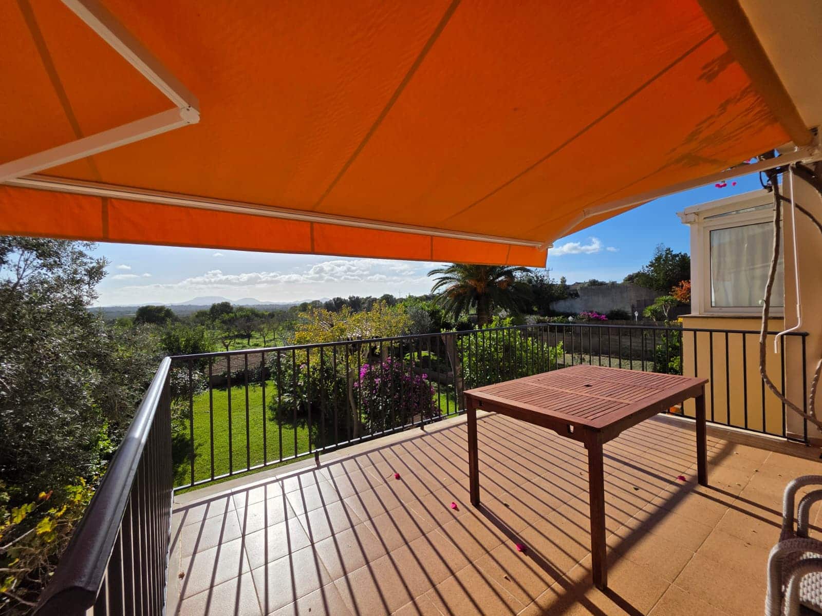 3 soveværelse Villa til leje i Santa Eugenia med garage - € 2.000 (Ref: 9413089)