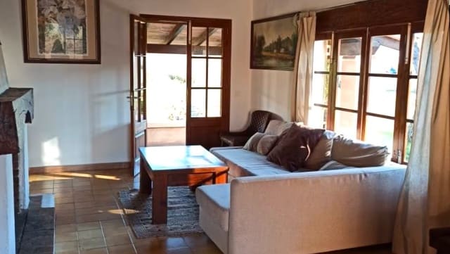 3 sovrum Finca/Hus på landet att hyra i Pollensa / Pollença med garage - 2 350 € (Ref: 9415228)