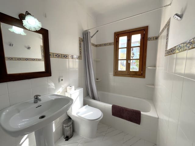 Appartement de 3 chambres à louer à Artà avec garage - 1 800 € (Ref: 9415229)