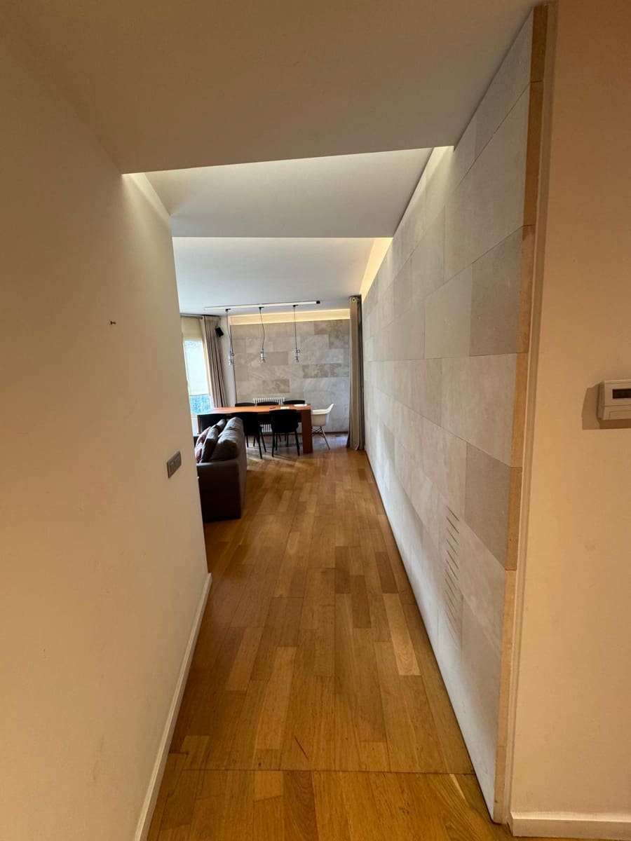 2 soverom Leilighet til leie i Palma de Mallorca med garasje - € 2 200 (Ref: 9418808)