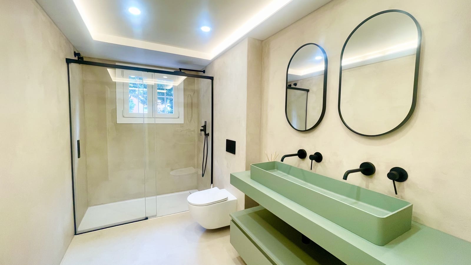 2 bedroom Penthouse for rent in Llucmajor with garage - € 3,200 (Ref: 9418809)