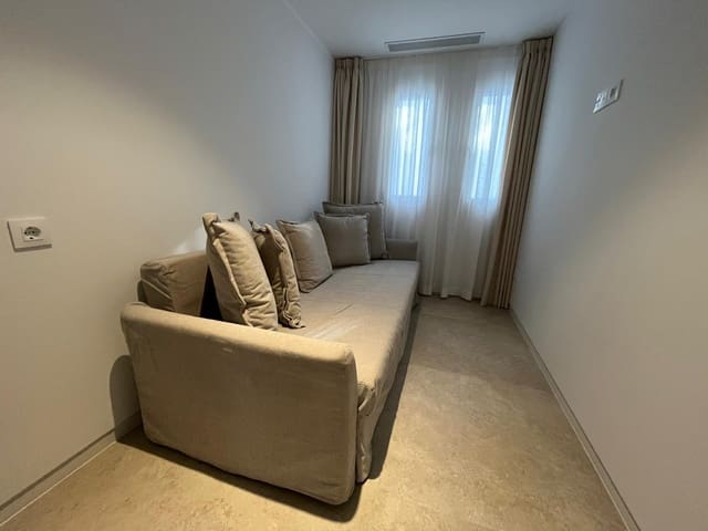 Appartement de 3 chambres à louer à Peguera / Paguera, Calvià avec garage - 3 500 € (Ref: 9421646)