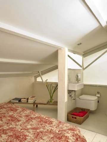 2 bedroom Apartment for rent in Pollensa / Pollença with garage - € 2,000 (Ref: 9421647)