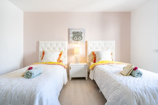 3 slaapkamer Villa te koop in Playas de Muro / Platges de Muro, Muro met garage - € 895.000 (Ref: 9421648)