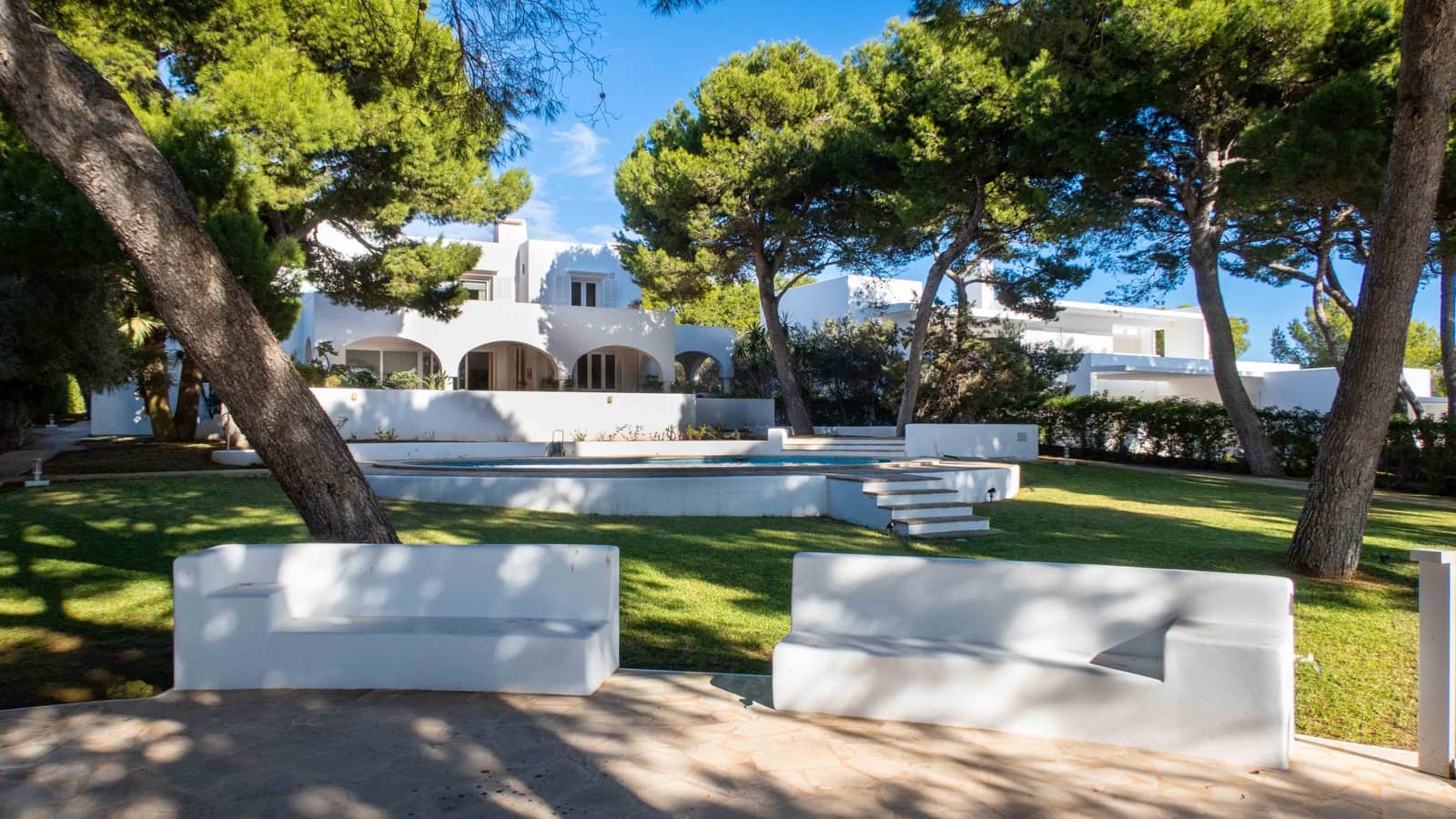 8 soveværelse Villa til salg i Porto Petro med swimmingpool garage - € 7.500.000 (Ref: 9426584)