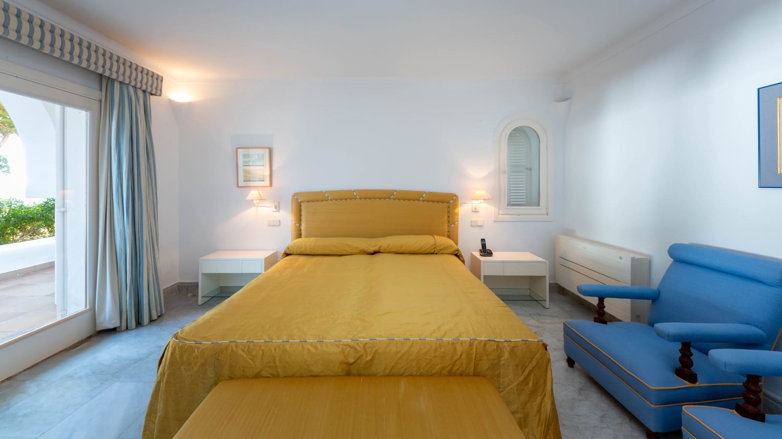 8 soveværelse Villa til salg i Porto Petro med swimmingpool garage - € 7.500.000 (Ref: 9426584)