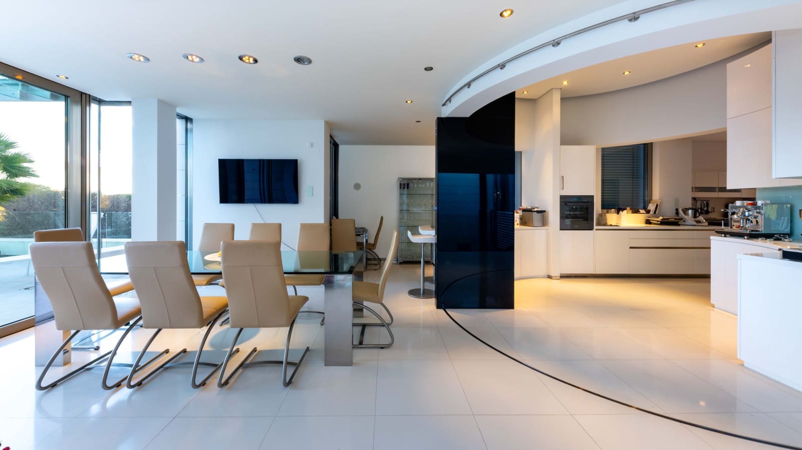 5 soverom Villa til salgs i Sol de Mallorca med svømmebasseng garasje - € 13 950 000 (Ref: 9426585)