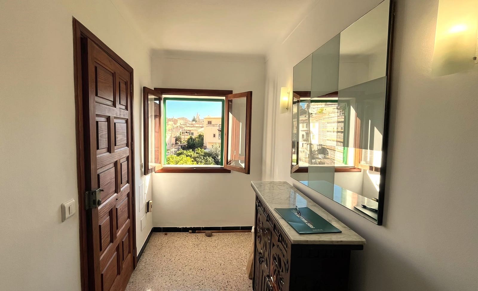 3 bedroom Apartment for rent in Caimari with garage - € 1,500 (Ref: 9428948)