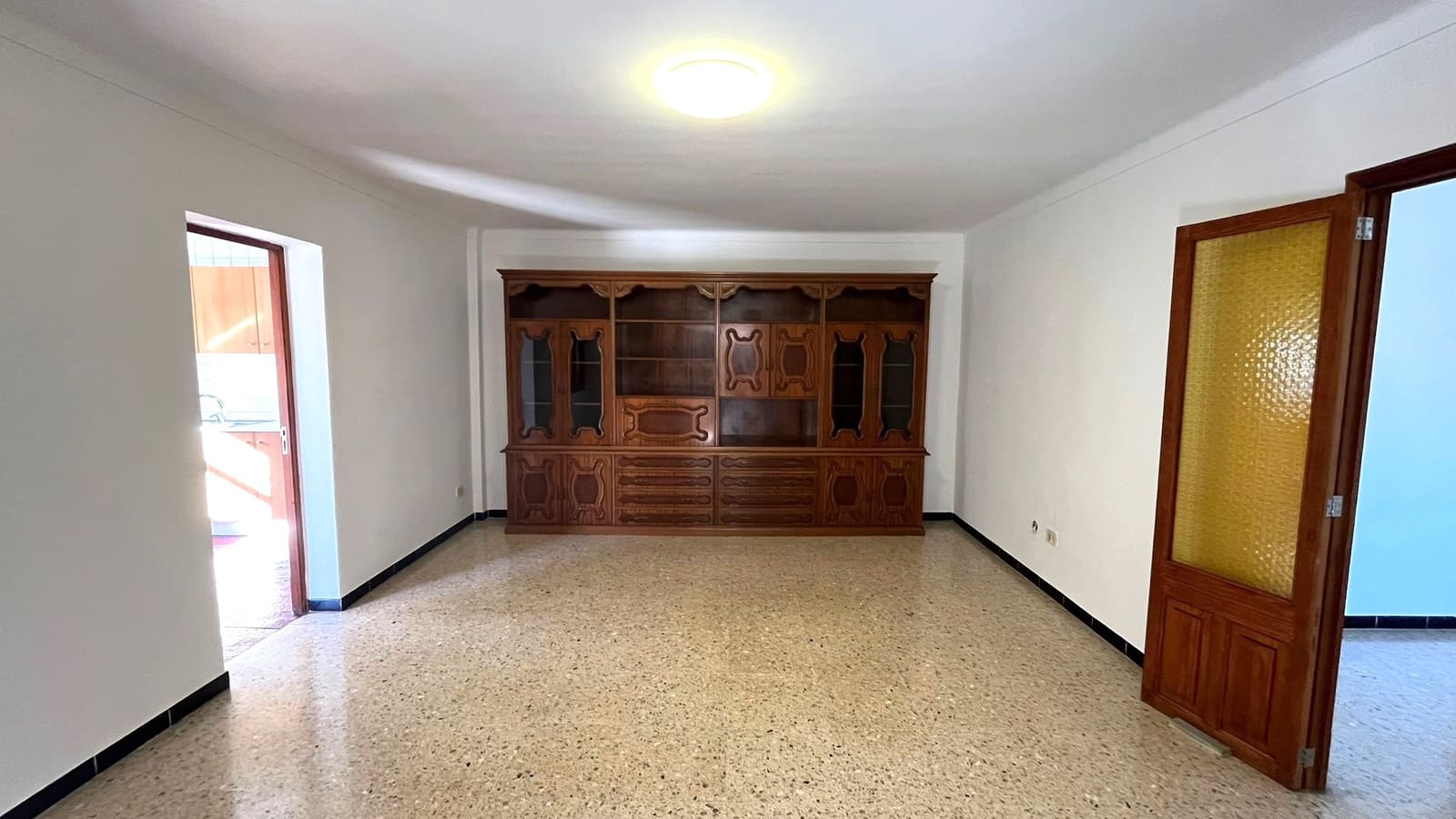 3 bedroom Apartment for rent in Caimari with garage - € 1,500 (Ref: 9428948)