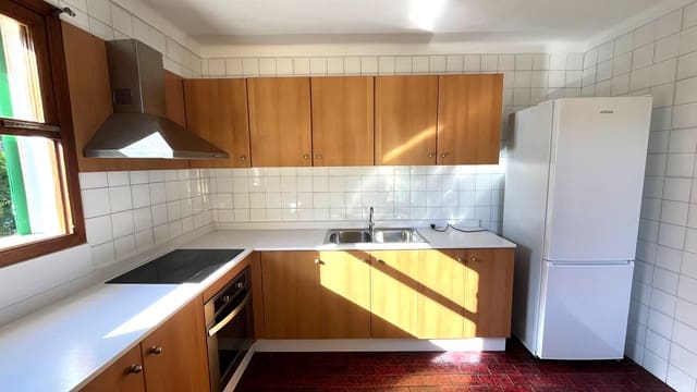 3 bedroom Apartment for rent in Caimari, Selva with garage - € 1,500 (Ref: 9428948)