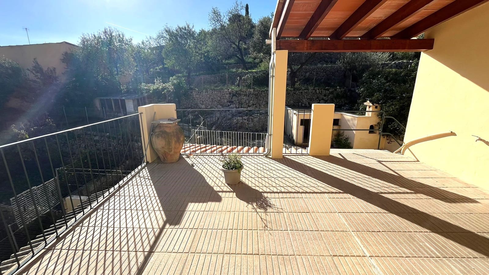 3 bedroom Apartment for rent in Caimari with garage - € 1,500 (Ref: 9428948)