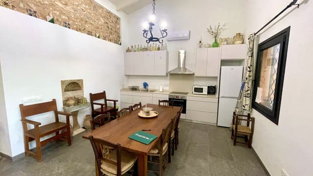 3 sovrum Finca/Hus på landet att hyra i Llubí med pool garage - 2 000 € (Ref: 9432703)