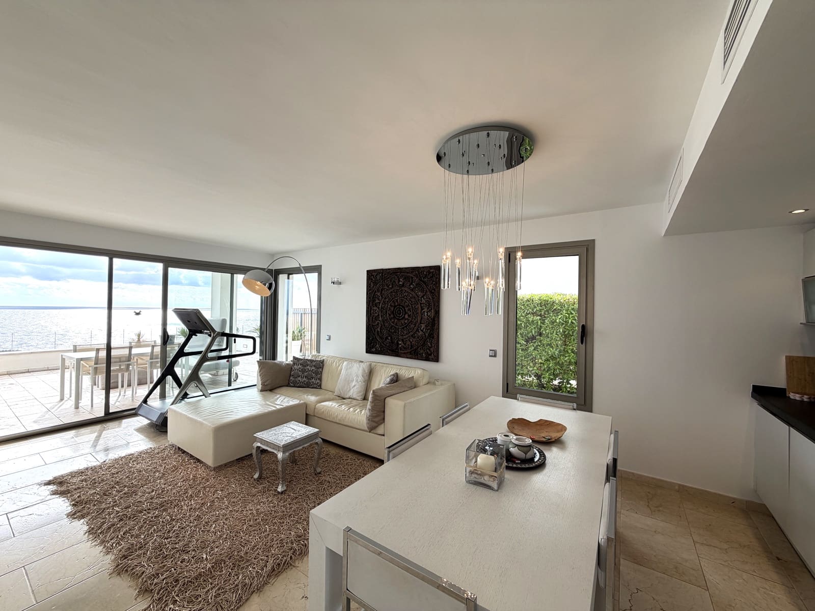 2 bedroom Apartment for sale in Puerto de Andratx with garage - € 1,699,000 (Ref: 9436435)