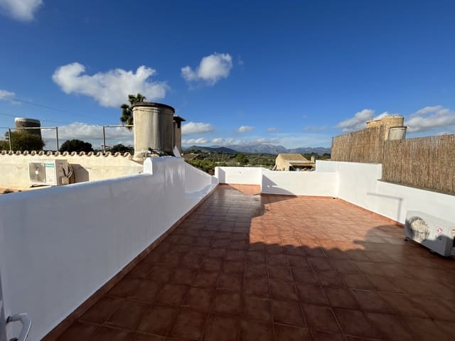 3 quarto Moradia Geminada para arrendar em Llubí com piscina - 1 800 € (Ref: 9447245)